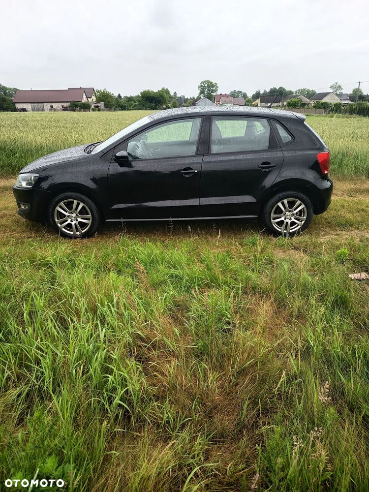 Volkswagen Polo 1.4 16V Comfortline - 4