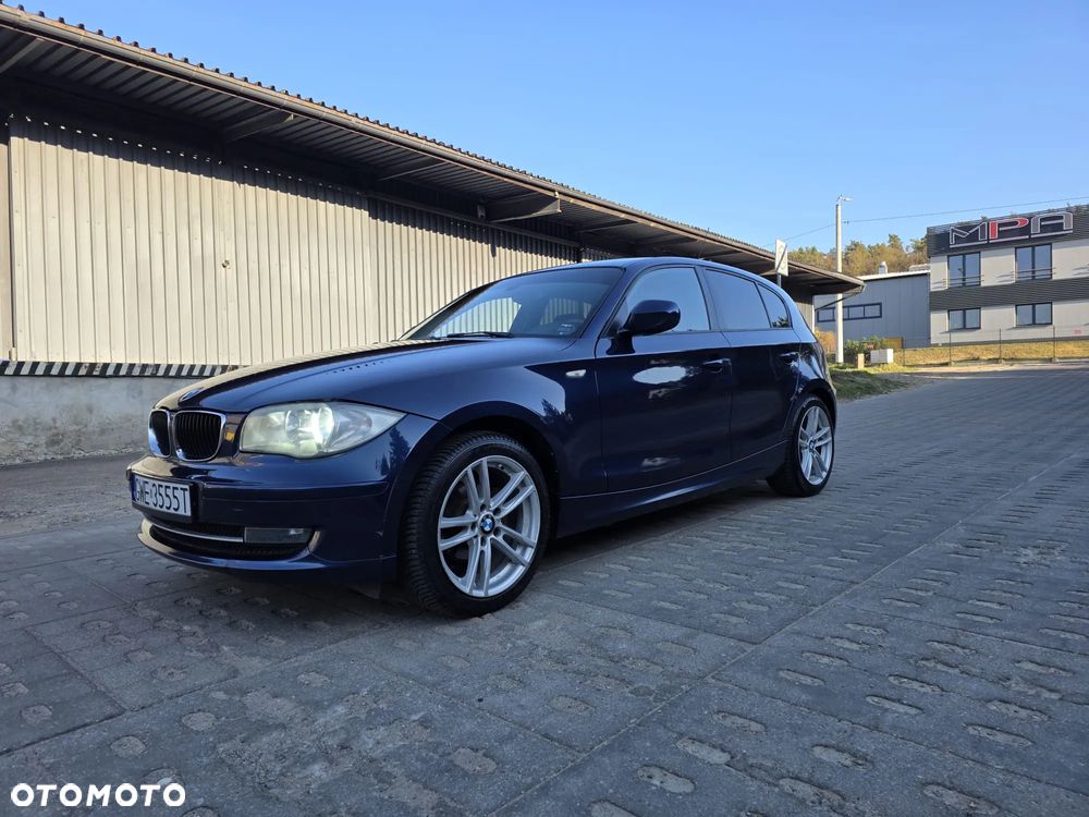 BMW Seria 1 116d Sport Line - 2