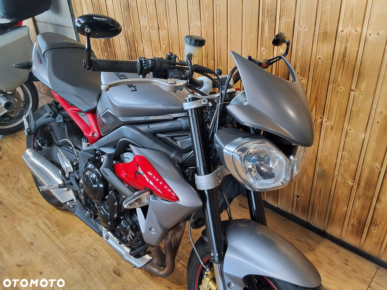 Triumph Speed Triple - 10