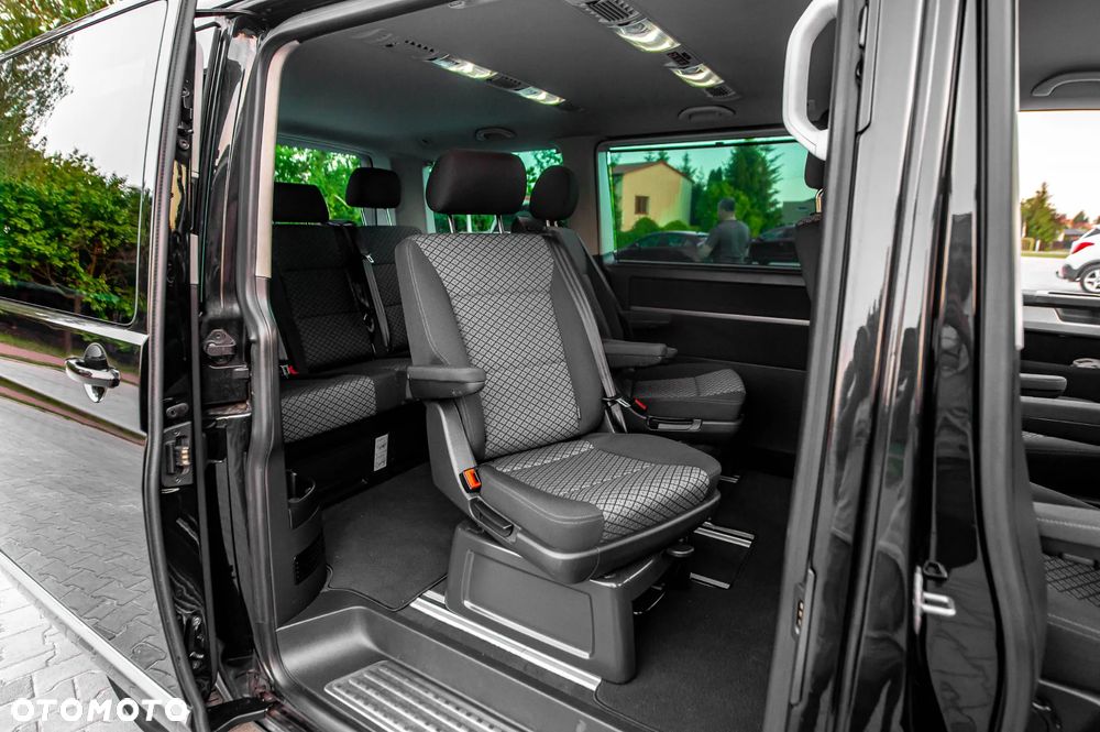 Volkswagen Multivan 2.0 TDI L1 Highline DSG - 17