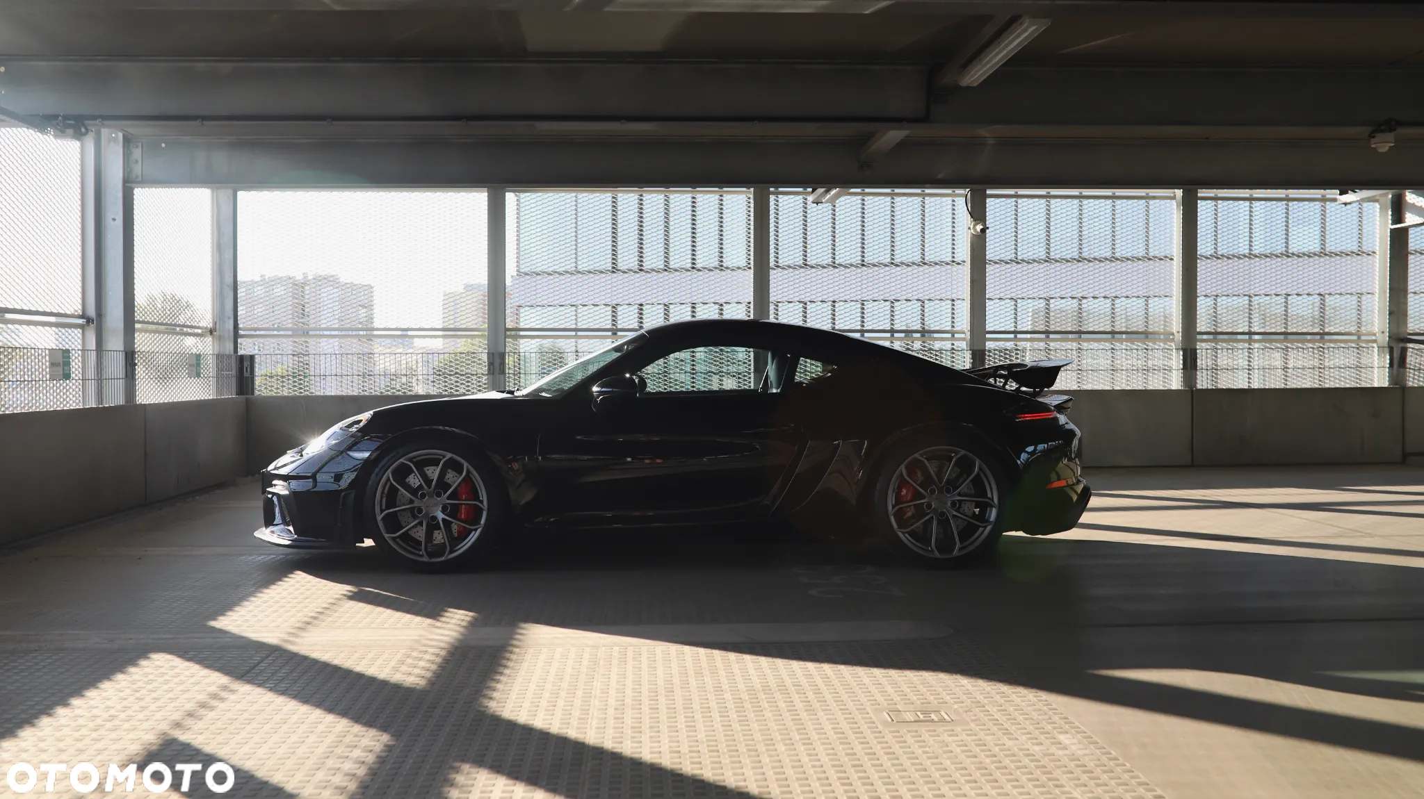 Porsche 718 Cayman GPF GT4 PDK - 2