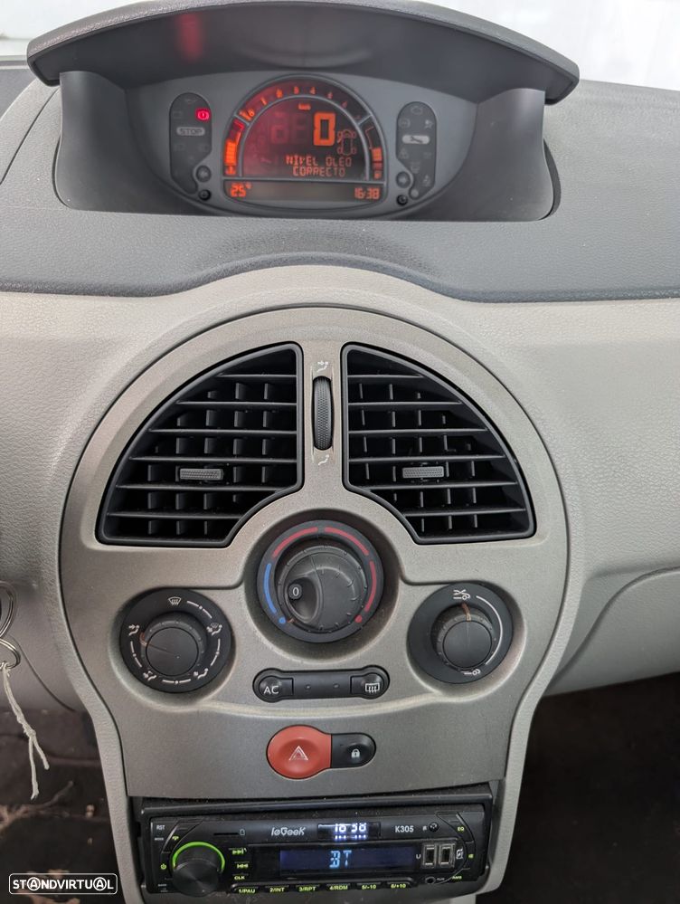 Renault Modus 1.2 Confort - 8