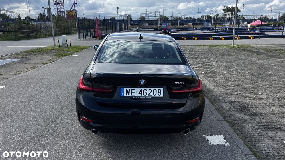 BMW Seria 3 318i Advantage - 4