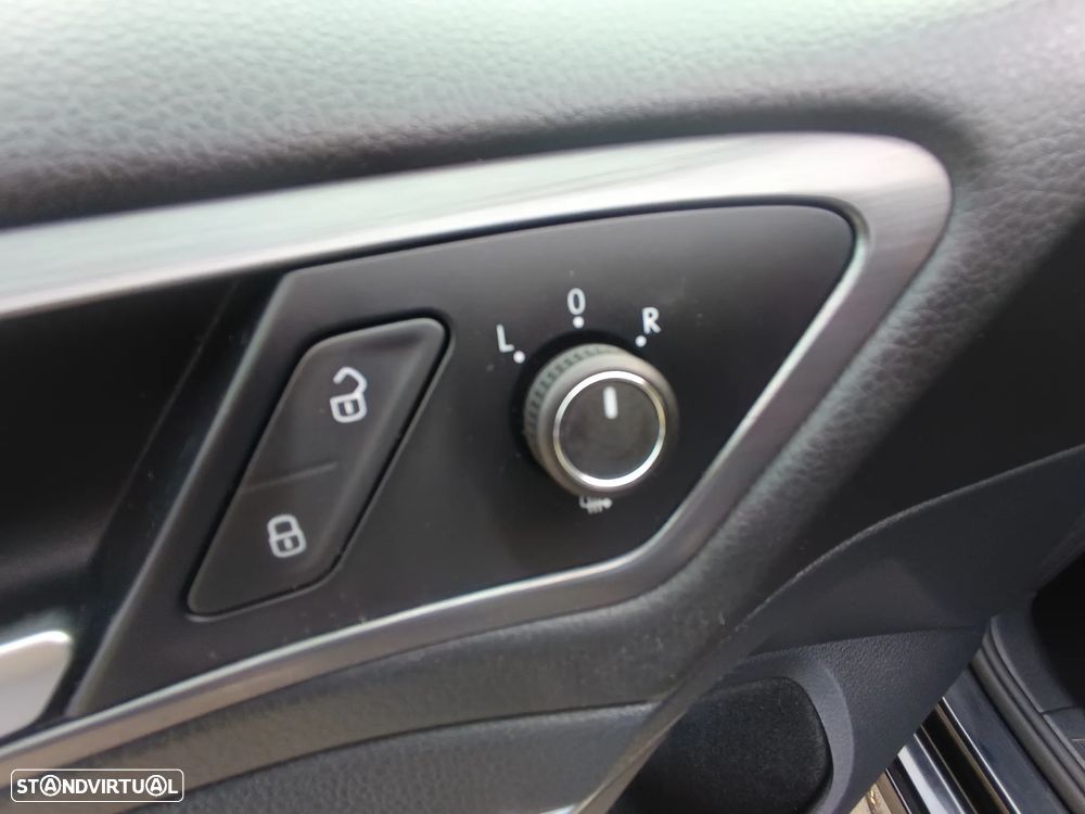 VW Golf Variant 1.6 TDi Highline - 11