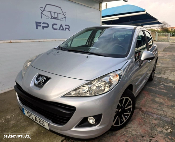 Peugeot 207 1.4 16V Open