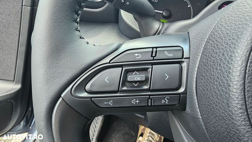Mazda 2 - 15