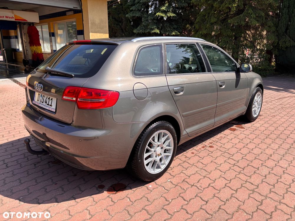 Audi A3 Sportback - 4