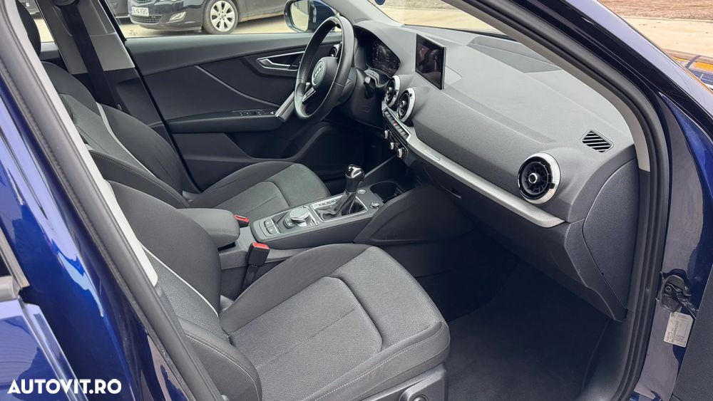 Audi Q2 35 TFSI S tronic sport - 10