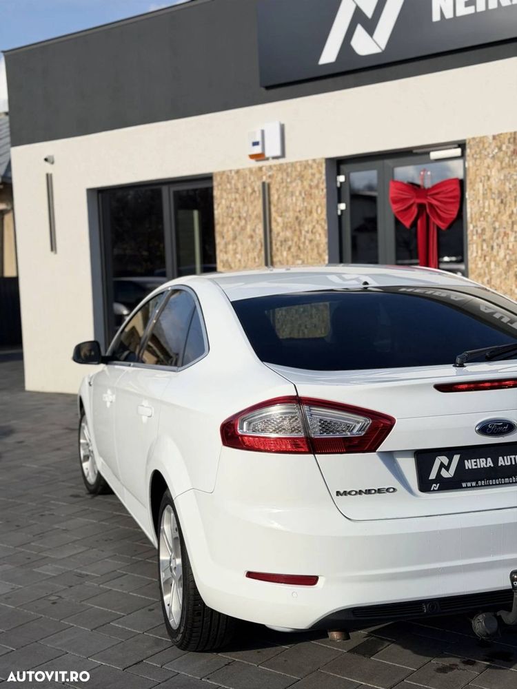 Ford Mondeo - 7