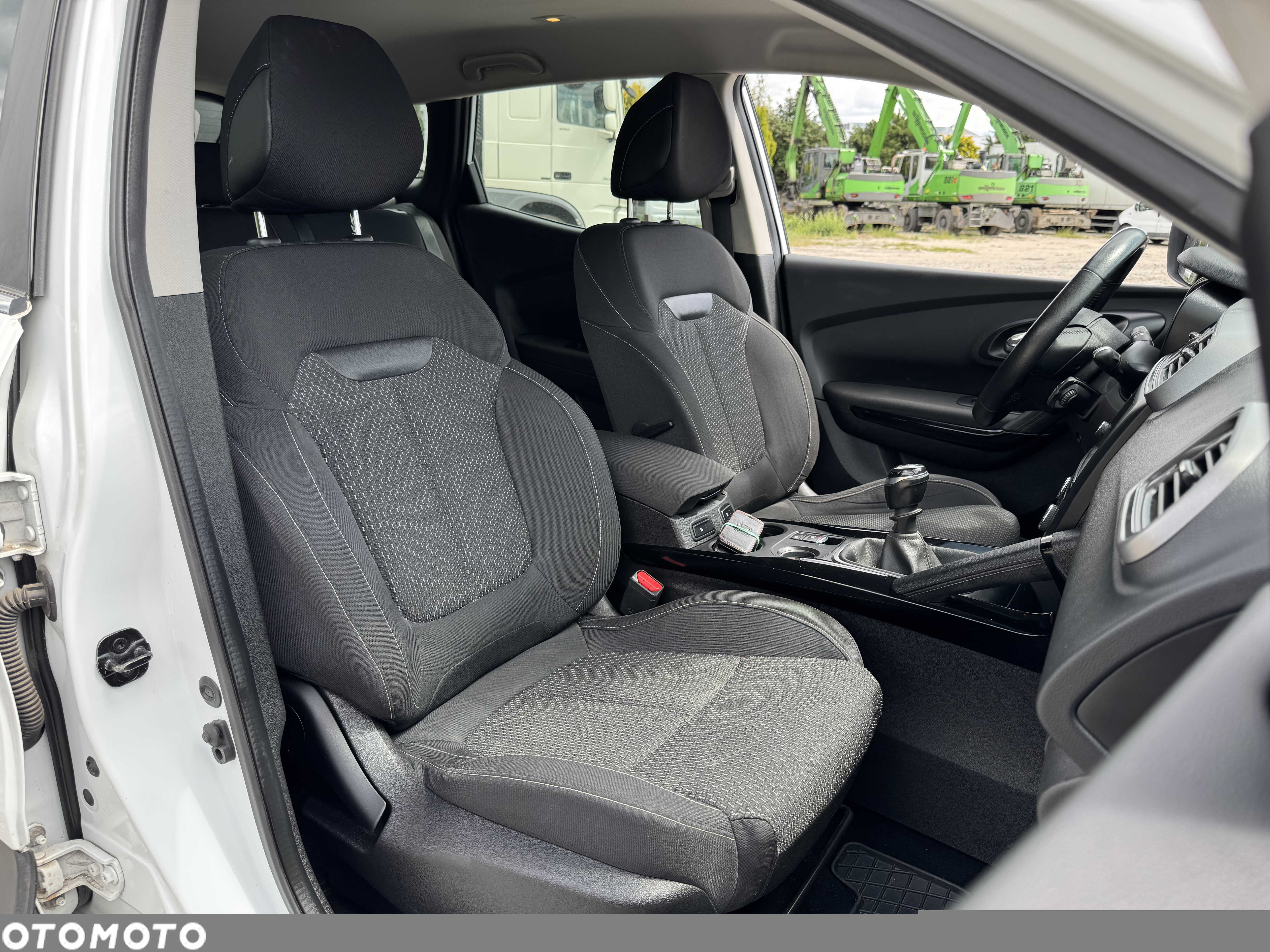Renault Kadjar 1.2 Energy TCe Limited - 25