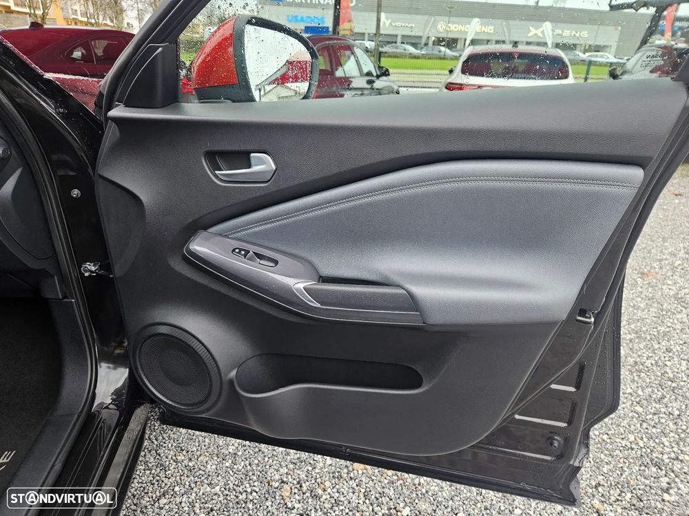 Nissan Juke 1.0 DIG-T N-Connecta NAV.+TwoTone NC - 35