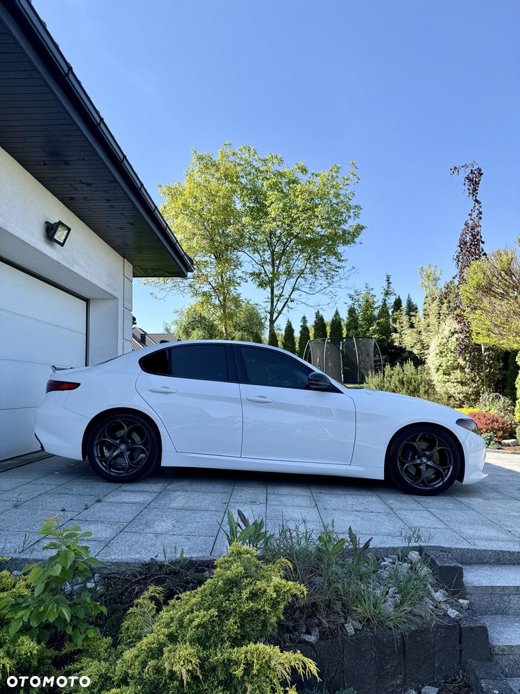 Alfa Romeo Giulia 2.0 Turbo Veloce - 4