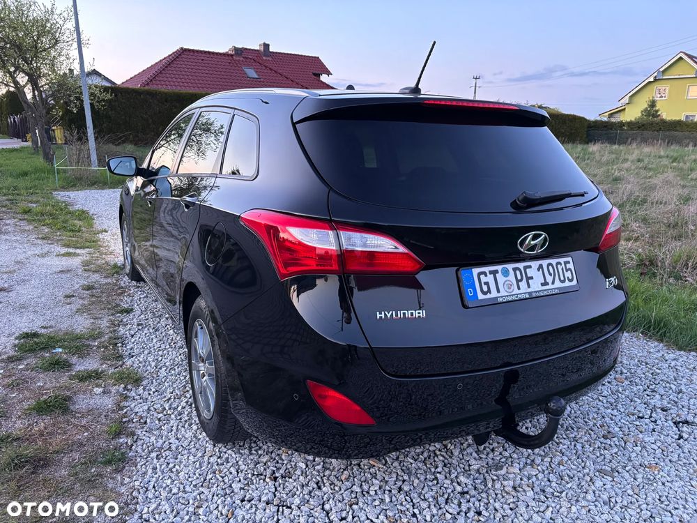 Hyundai i30 i30cw 1.6 CRDi Intro Edition - 4