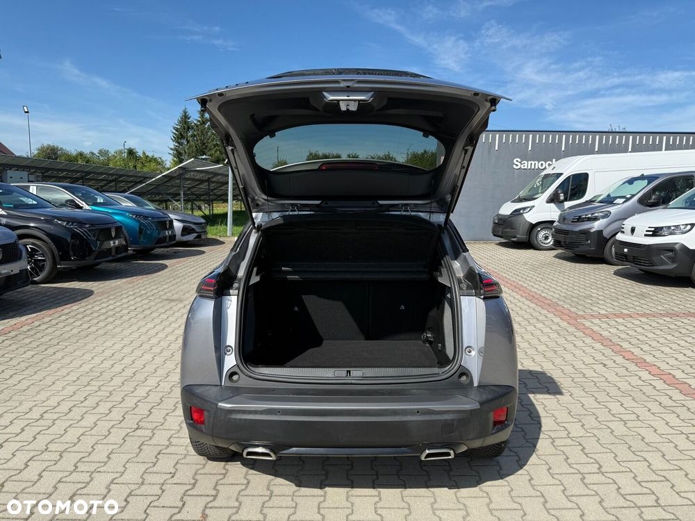Peugeot 2008 1.2 PureTech Allure S&S EAT8 - 32