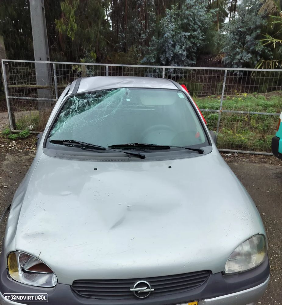 Opel Corsa 1.5 TD - 4