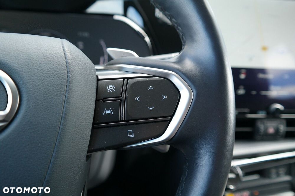 Lexus NX - 19