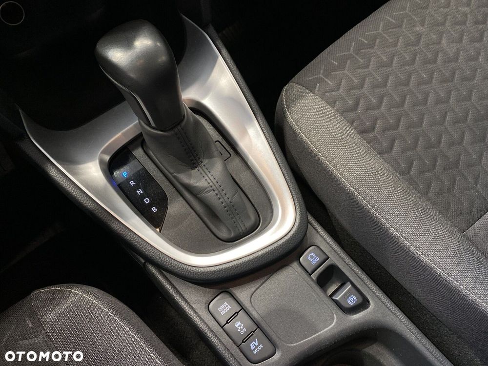 Toyota Yaris Cross - 13