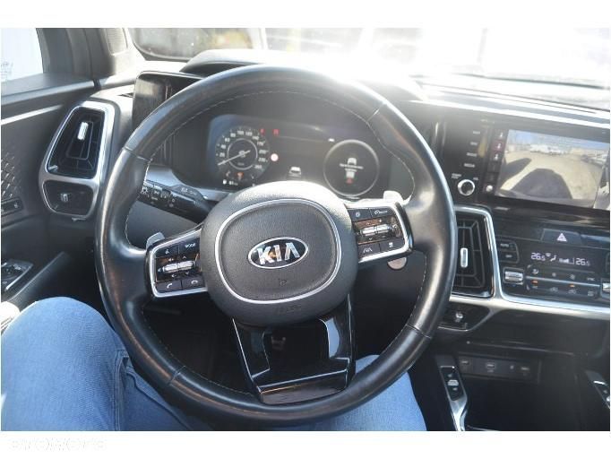 Kia Sorento - 16