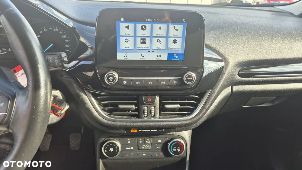 Ford Fiesta 1.1 COOL&CONNECT - 8