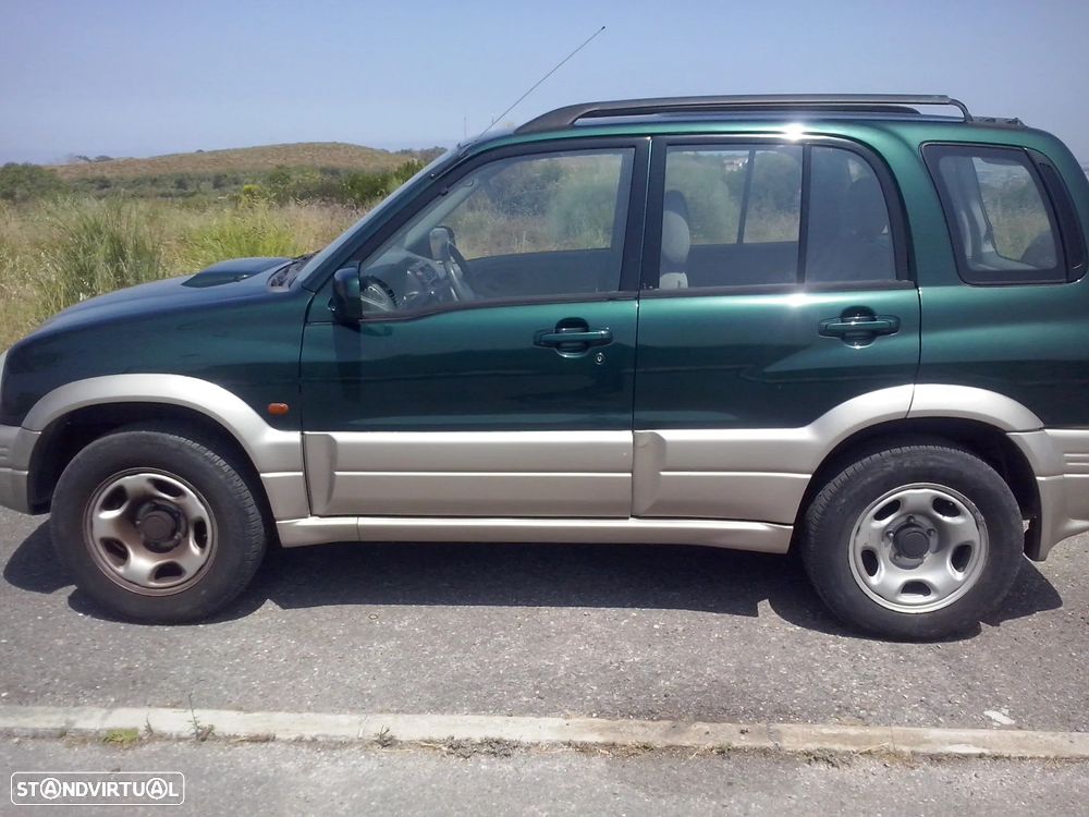 Suzuki Grand Vitara Metal Top 2.0 TDi - 1