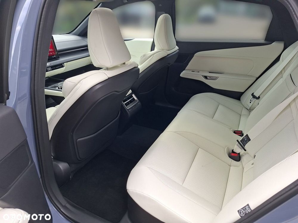 Lexus ES 500e Prestige AWD - 13