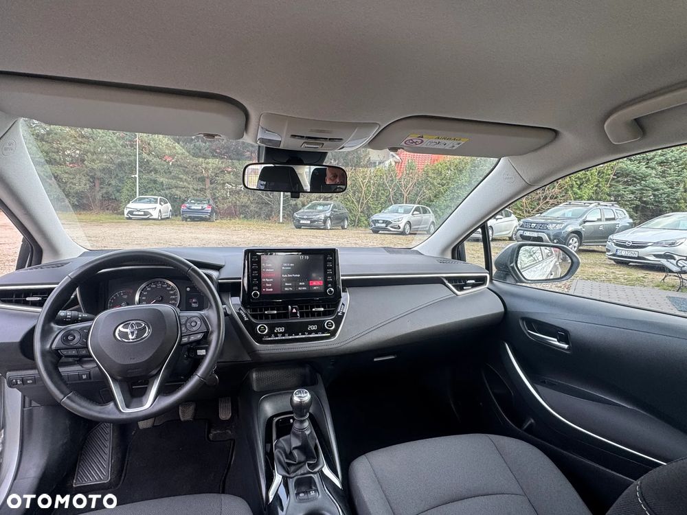 Toyota Corolla 1.5 Comfort - 25