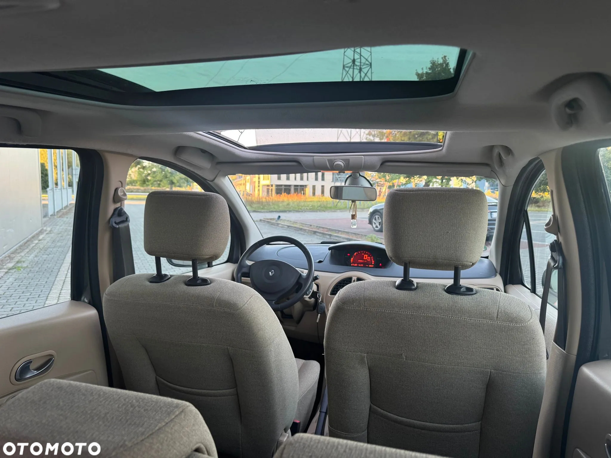 Renault Modus - 13