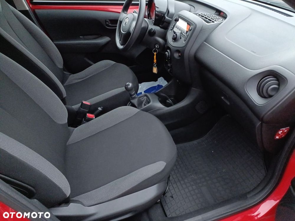 Toyota Aygo - 13