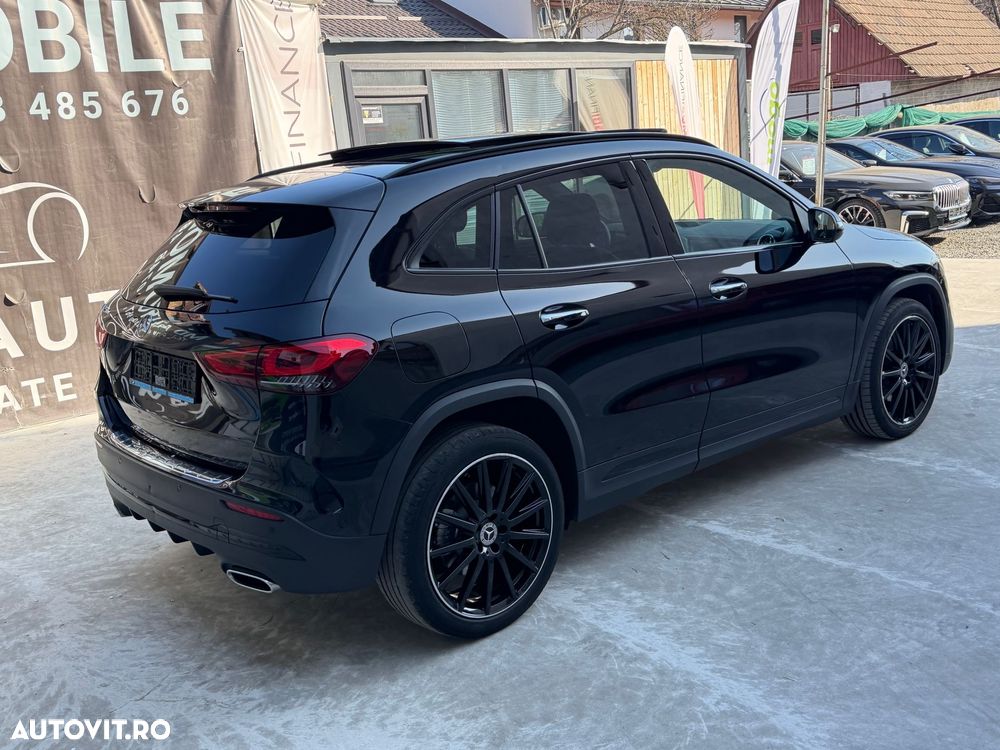 Mercedes-Benz GLA - 4