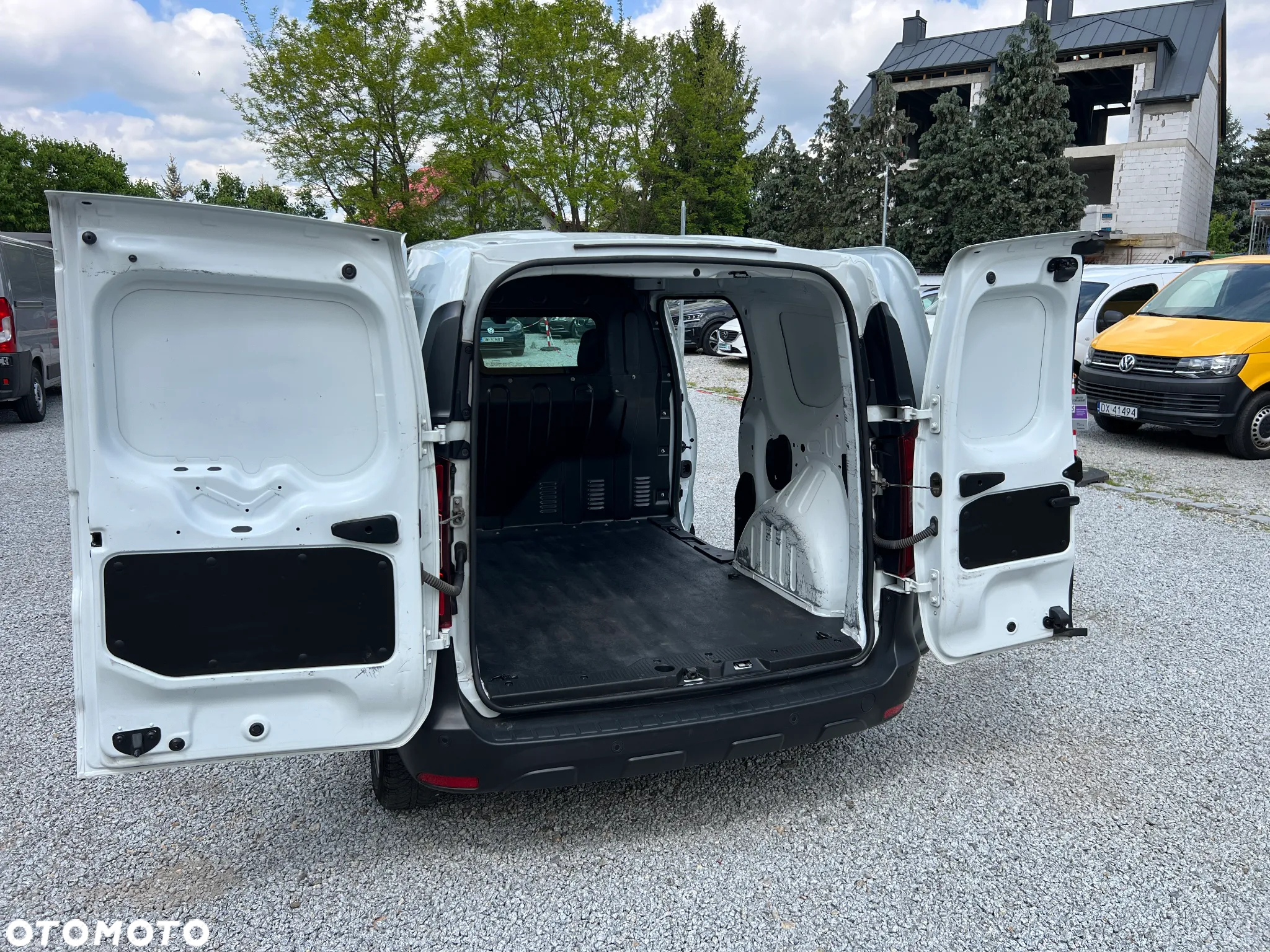 Renault Express 1.3 TCe Bogate wyposażenie FV23% - 37