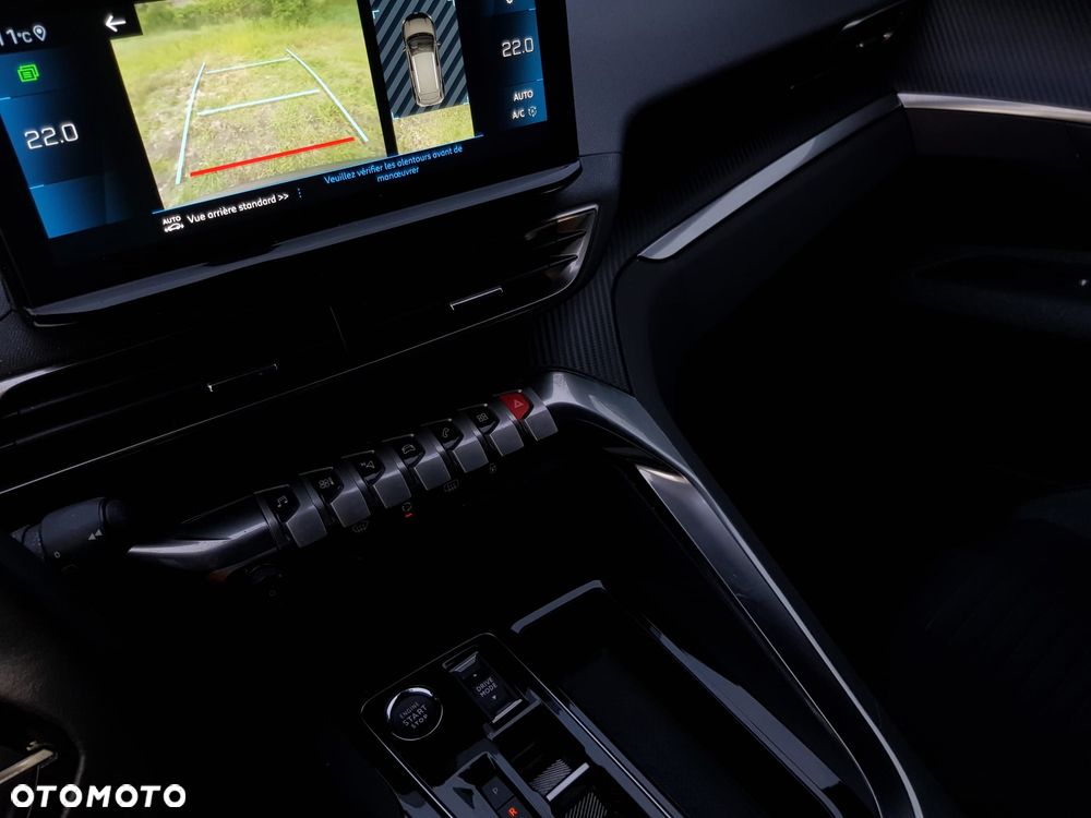 Peugeot 3008 - 8