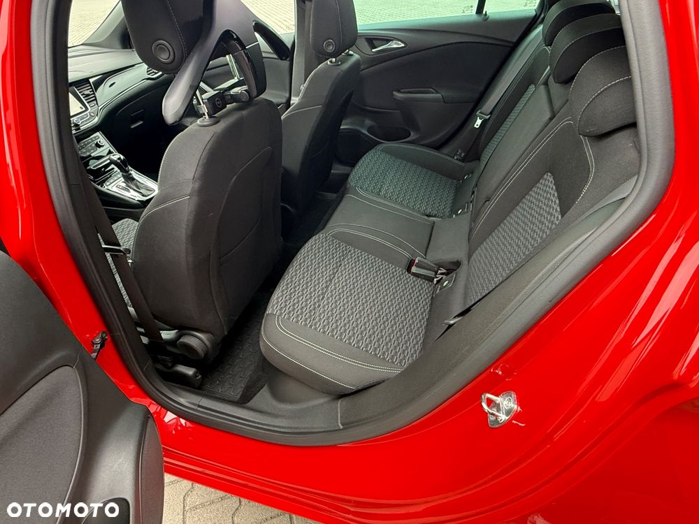 Opel Astra 1.6 T GPF Dynamic S&S - 18