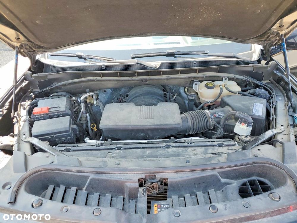 Chevrolet Tahoe - 9