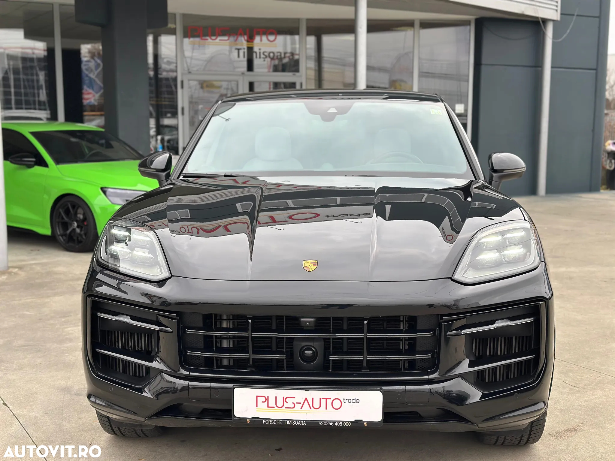 Porsche Cayenne Coupe Standard - 2