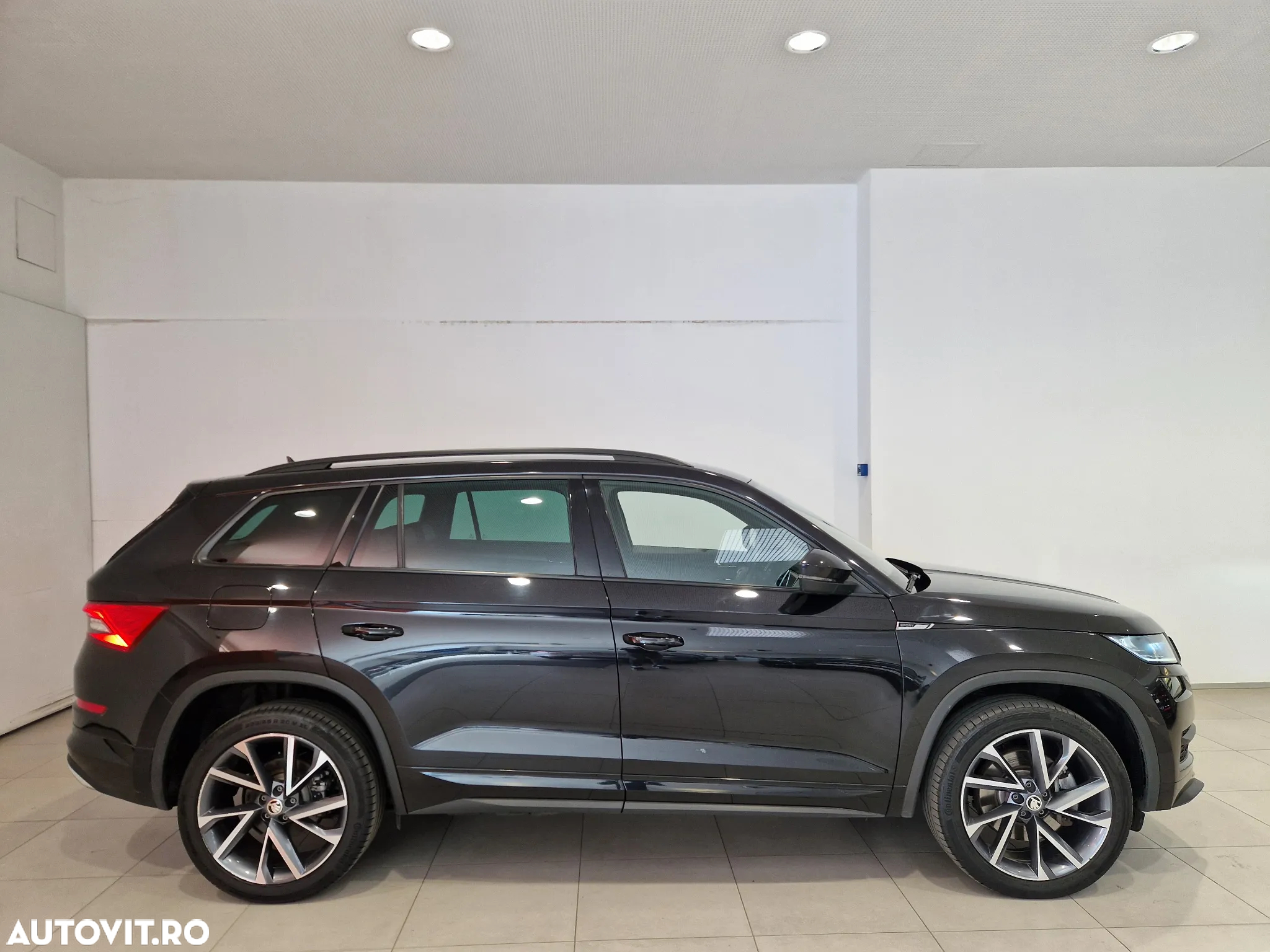 Skoda Kodiaq 2.0 TDI 4X4 DSG Sportline - 6