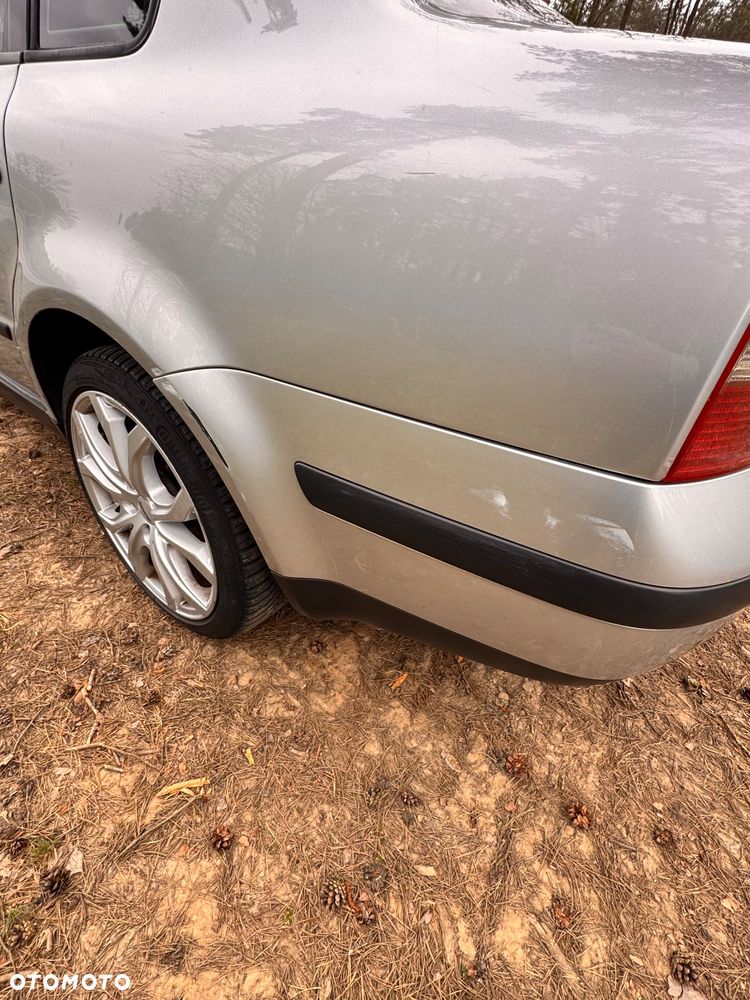 Volkswagen Passat 2.0 Basis - 5