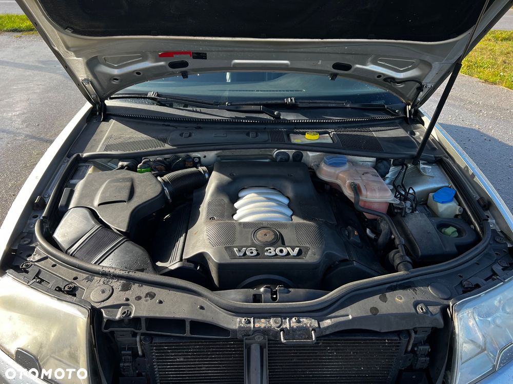 Skoda Superb 2.8 V6 Automatik Elegance - 19