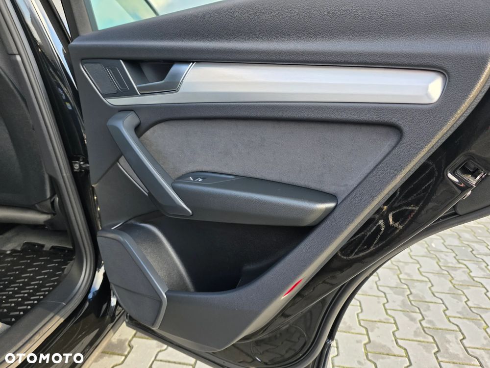 Audi Q5 Sportback - 27