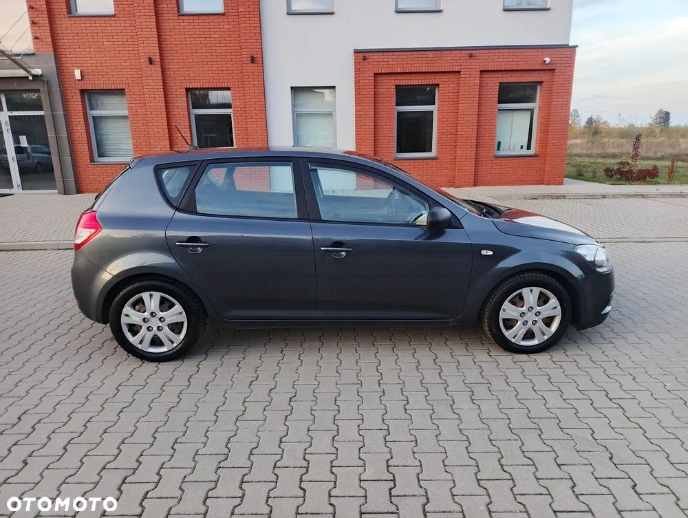Kia Ceed 1.4 CVVT EX - 6