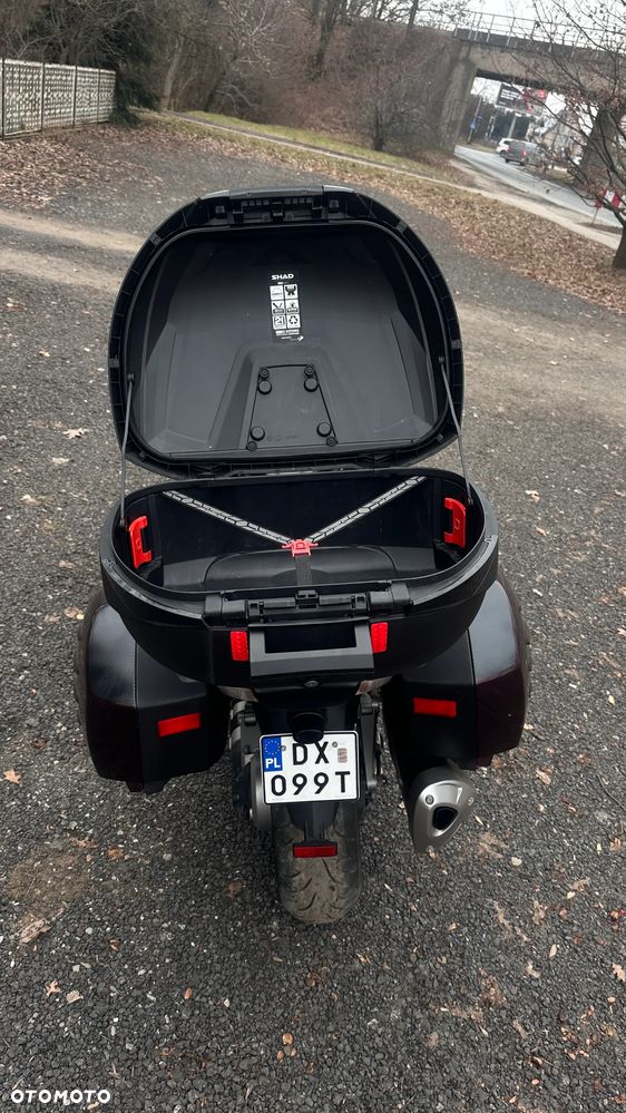 Kawasaki GTR - 14