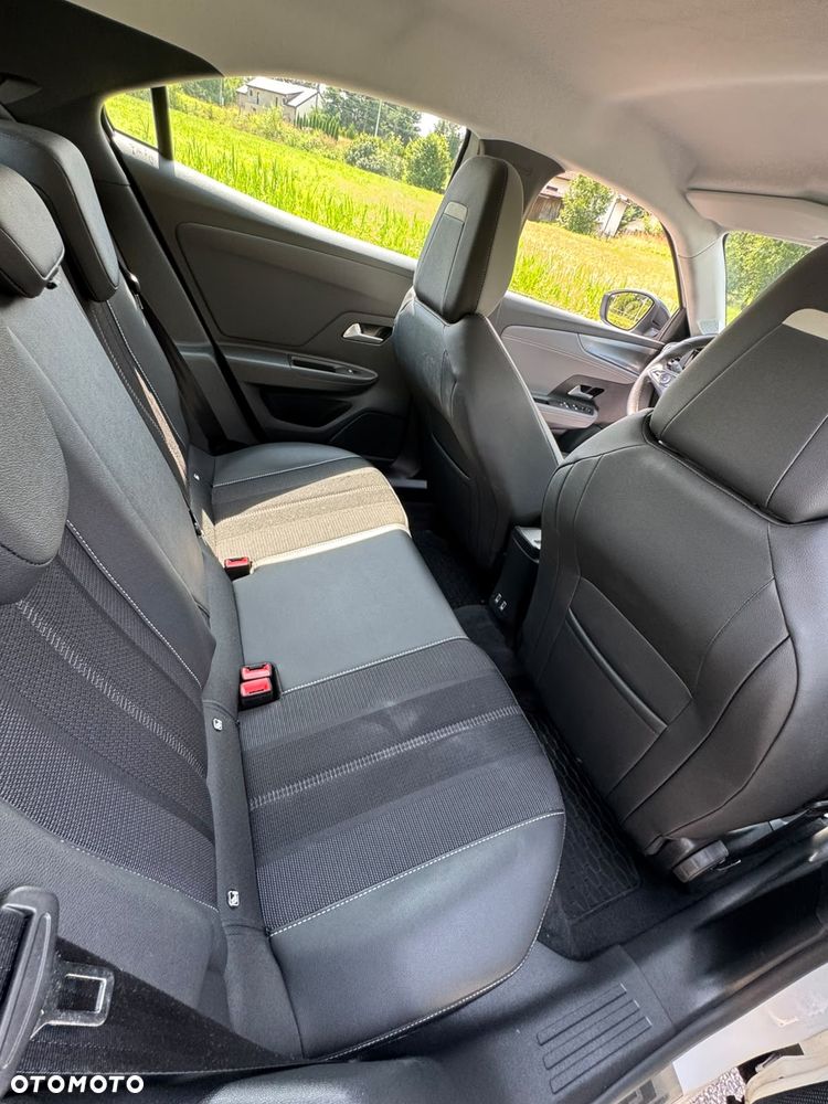 Opel Mokka 1.2 T Elegance S&S - 35