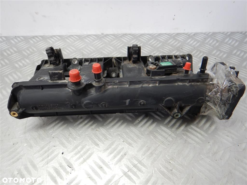Kolektor ssący Nissan Qashqai II 1.2B  2013-2017 140030983R 0281002997 - 5