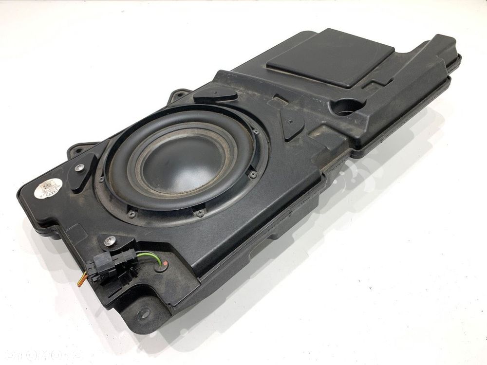 SUBWOOFER  AUDI A8 D4 (4H2, 4H8, 4HC, 4HL) 2009 - 2018 4.2 TDI quattro 258 kW [351 KM] olej - 2