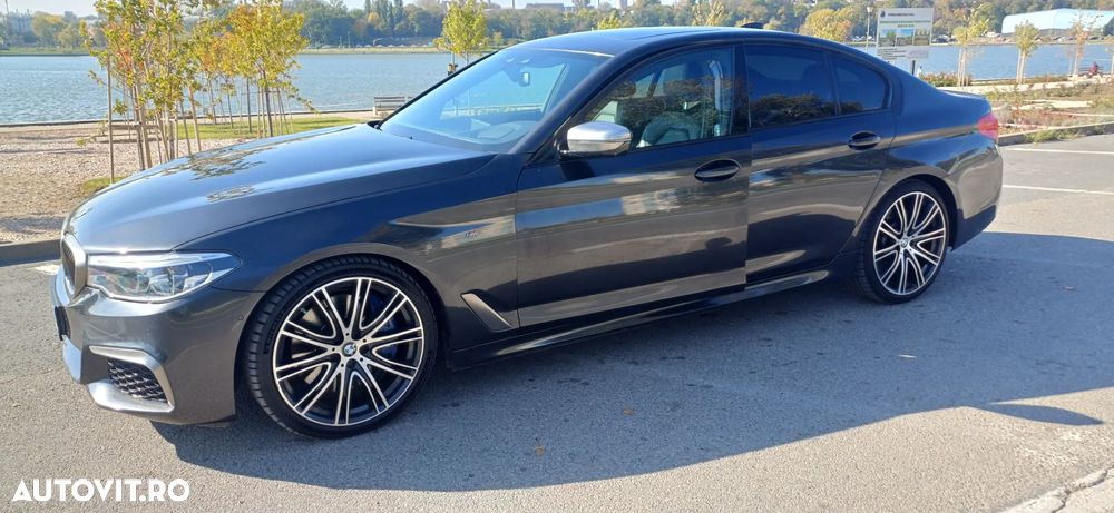BMW M5 M550i xDrive AT - 1