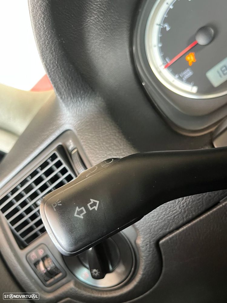 VW Golf 1.9 TDi Confortline AC - 15