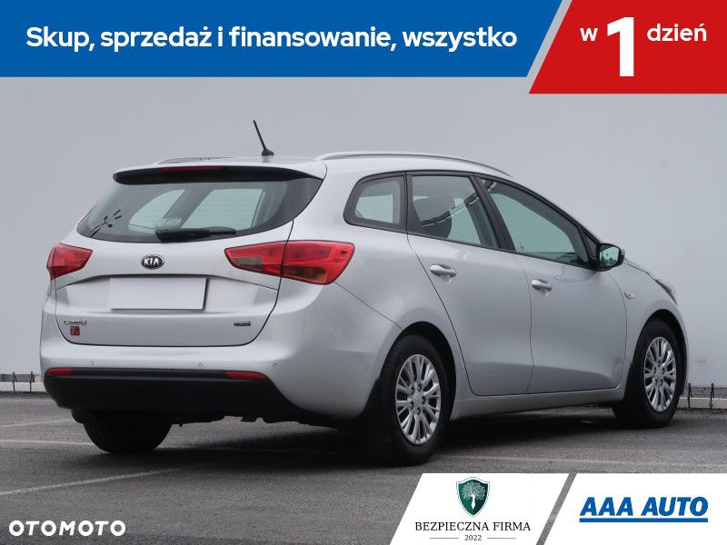 Kia Ceed - 6