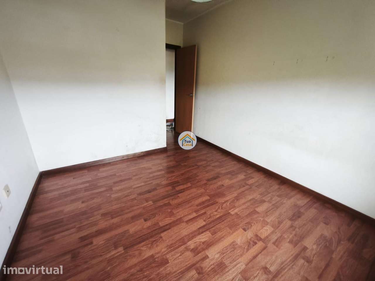 T2 em Gandra, Paredes | Excelente localização, garagem e muita luz nat - Grande imagem: 5/30