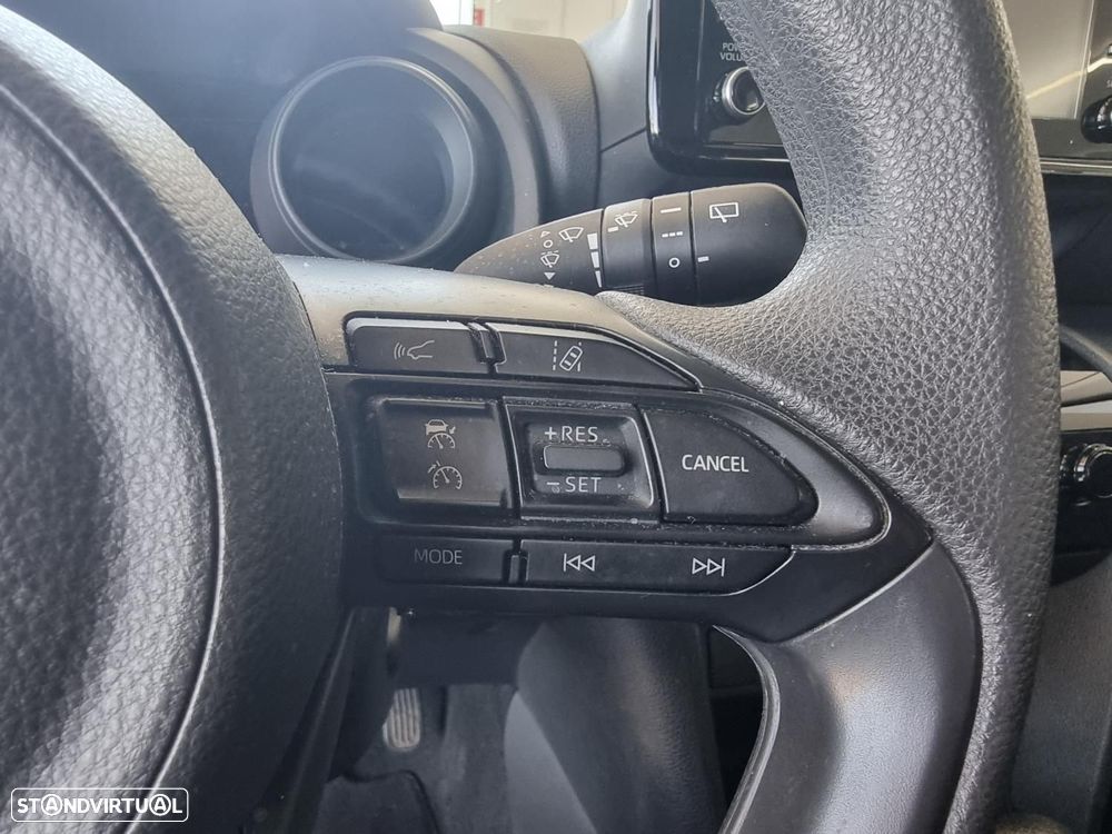 Toyota Yaris Cross 1.5 HDF Comfort - 21