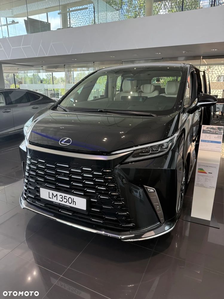 Lexus LM 350h Prestige - 1