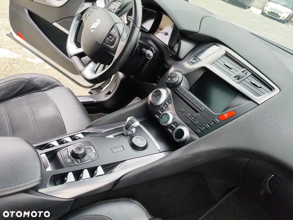 Citroën DS5 2.0 HDi Hybrid4 SoChic MCP - 30
